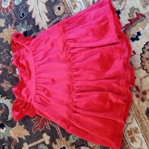Super cute red color velvet dress 😍 baby girl 18M - Picture 3 of 8